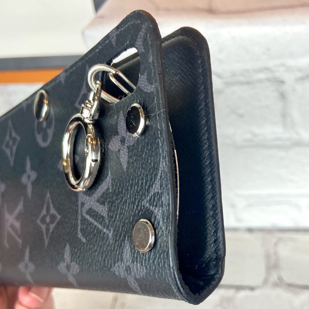 Louis Vuitton graphite monogram phone case converted to Key Cles card wallet - Picture 8 of 16